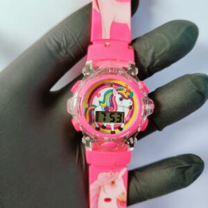 Unicórnio infantil pisca luzinha e toca música