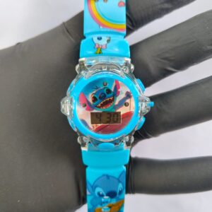 Stitch pisca luzinha e toca música