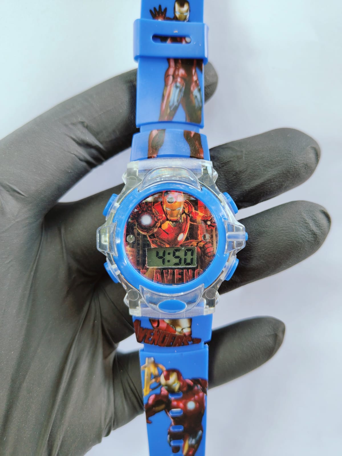 Homem de ferro pisca luzinha e toca música - Imagem 3