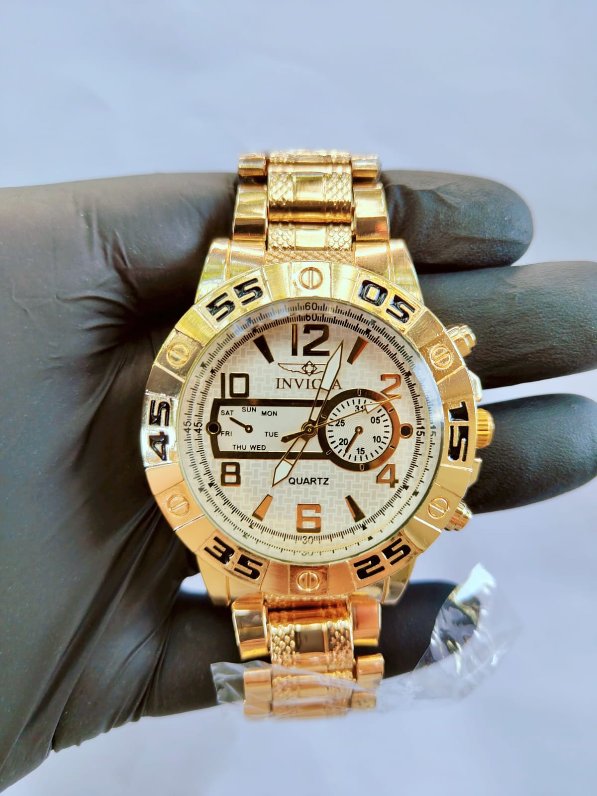 Invicta Comandante - Imagem 2