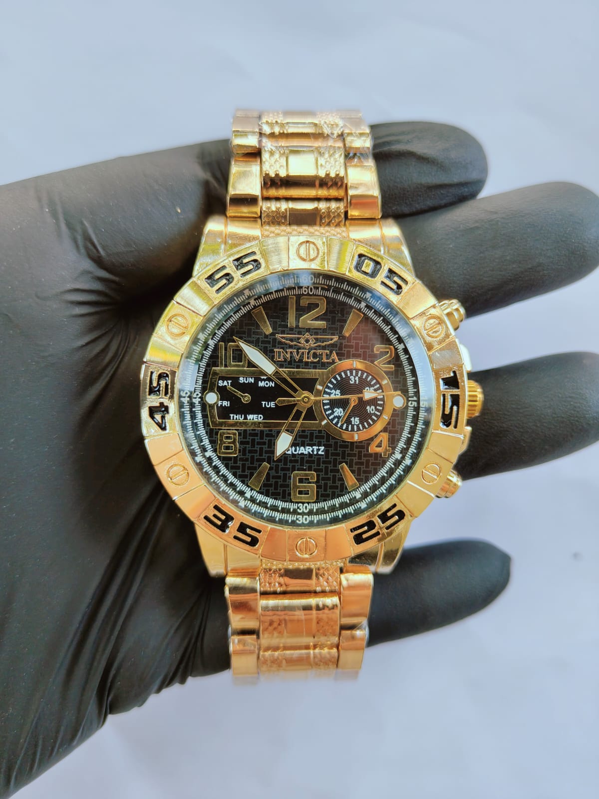 Invicta Comandante - Imagem 3