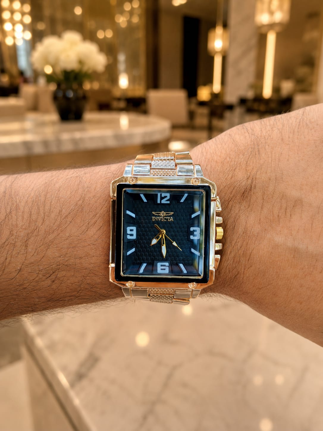 Invicta Square Luxo - Imagem 4